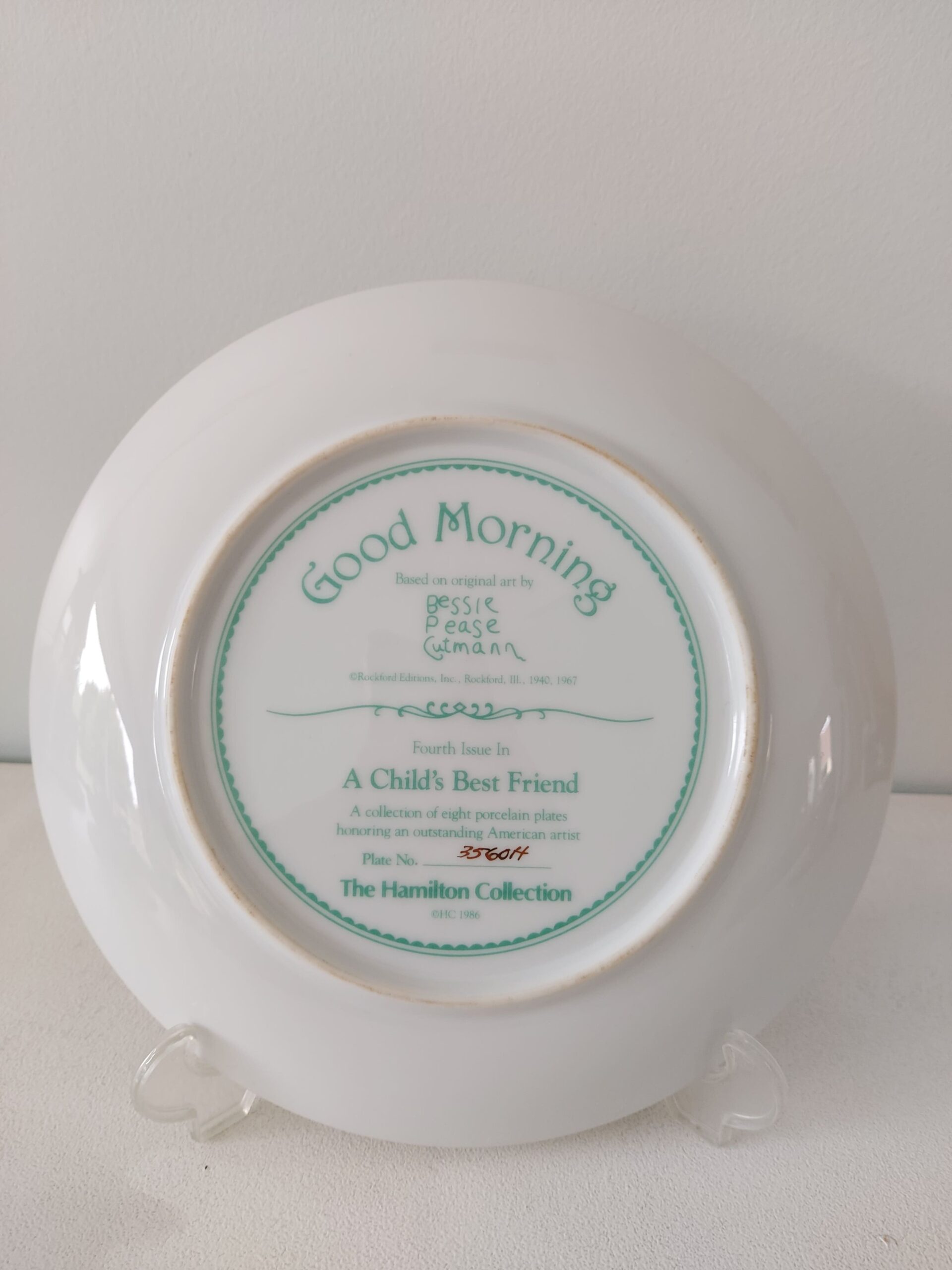 Petite assiette porcelaine collection Good