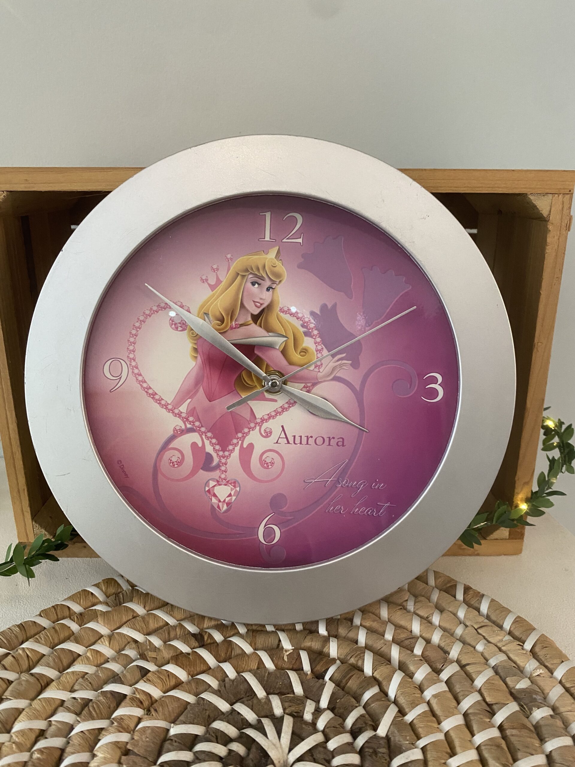 Pendule murale Aurore "La belle au bois dormant" Disney