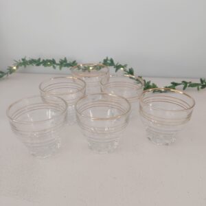 Lot de 6 verres à liqueur vintage pied étoile liserés dorés