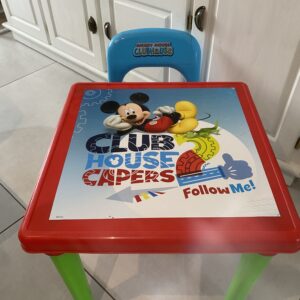 Table + chaise enfant en plastique Disney Mickey