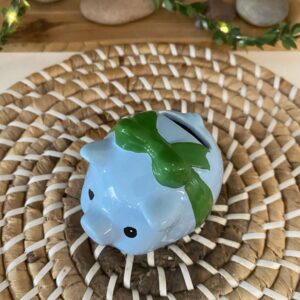 Petite tirelire cochon bleu ciel en céramique