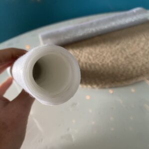 Chemin-de-table-fête-noël-argent-blanc-et-doré-1