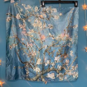 Foulard léger deux côtés différents, une maison au bord du lac et branches d'amandiers en fleurs de Van Gogh 70x70