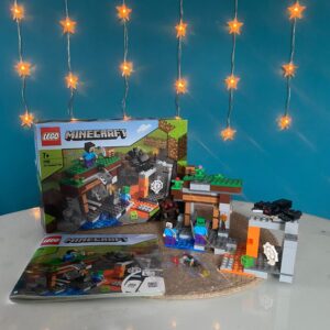 Lego Minecraft "La mine abandonnée" n°21166 jeu de construction complet en boîte avec notice