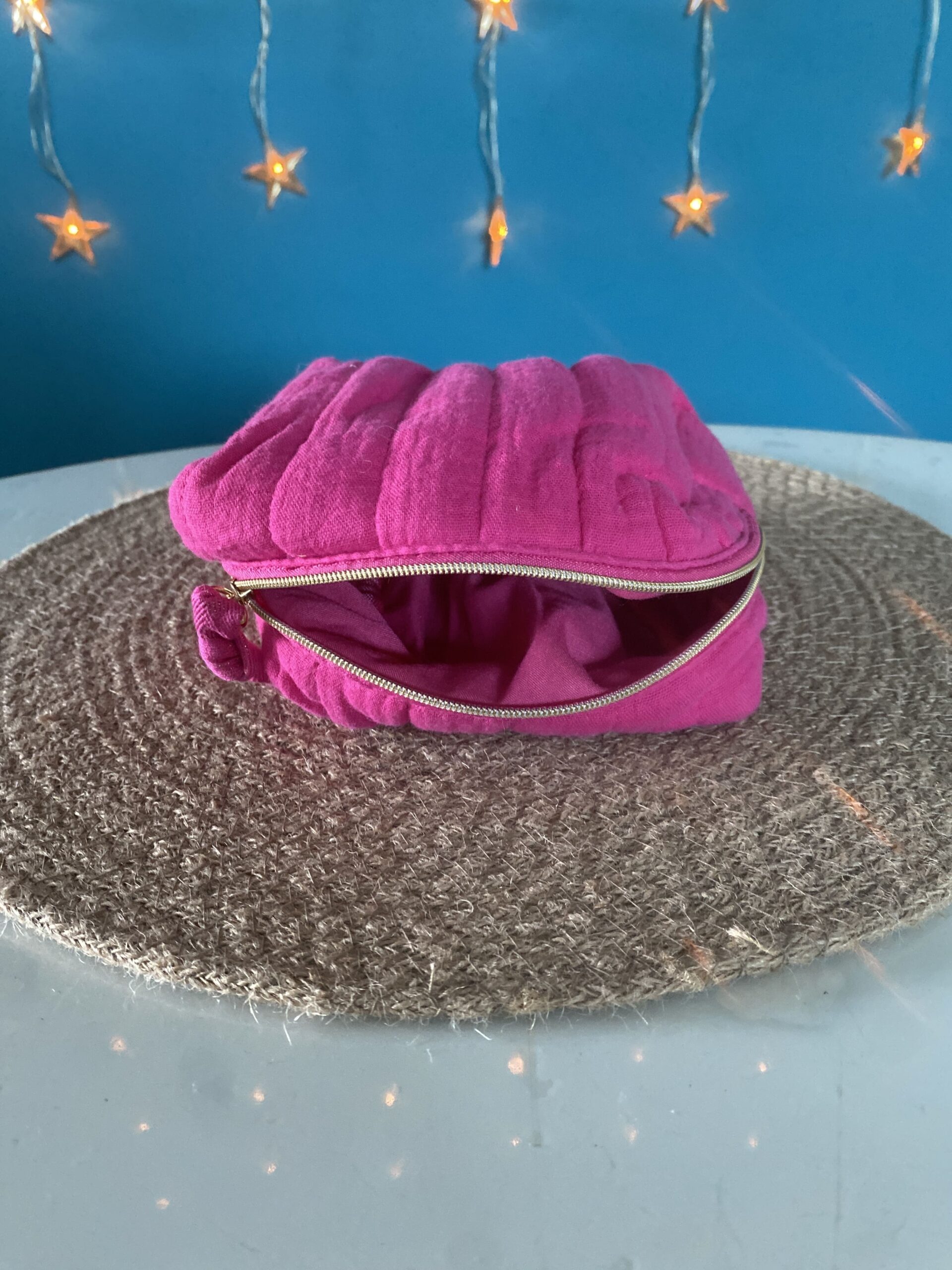 Petite trousse à maquillage rose – Image 3