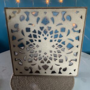 Plateau-bois-plexis-motif-mandala-1