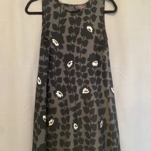 Robe noire et grise Little Miss Captain motifs fleurs taille 36