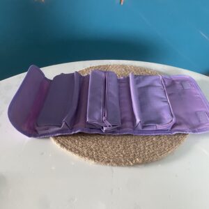 Trousse à maquillage ou pour stylos/feutres 3 compartiments de couleur violette