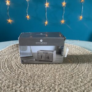 Calendrier éphéméride Atmosphera en bois de paulownia neuf