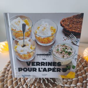 Livre "Verrines pour l'apéro" Hachette collection carrément cuisine 224 pages