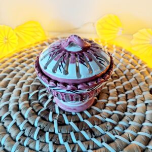 Pot-pourri décoratif en céramique émaillée ajourée