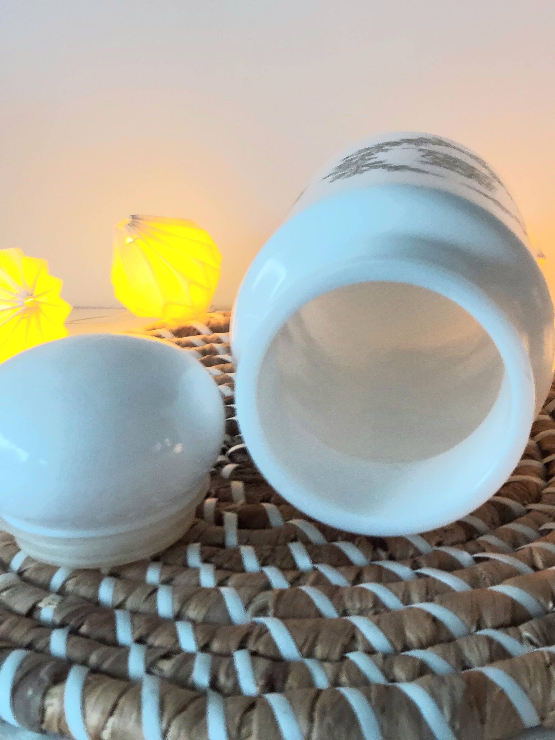 Pot style apothicaire en verre opale made in Italy vintage opaline – Image 5