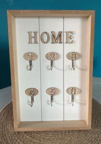 Boite à clés murale en bois