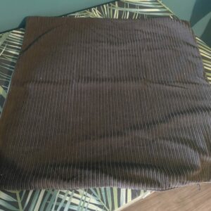 Housse de coussin gris foncé neuve en velours Gifi 45x45