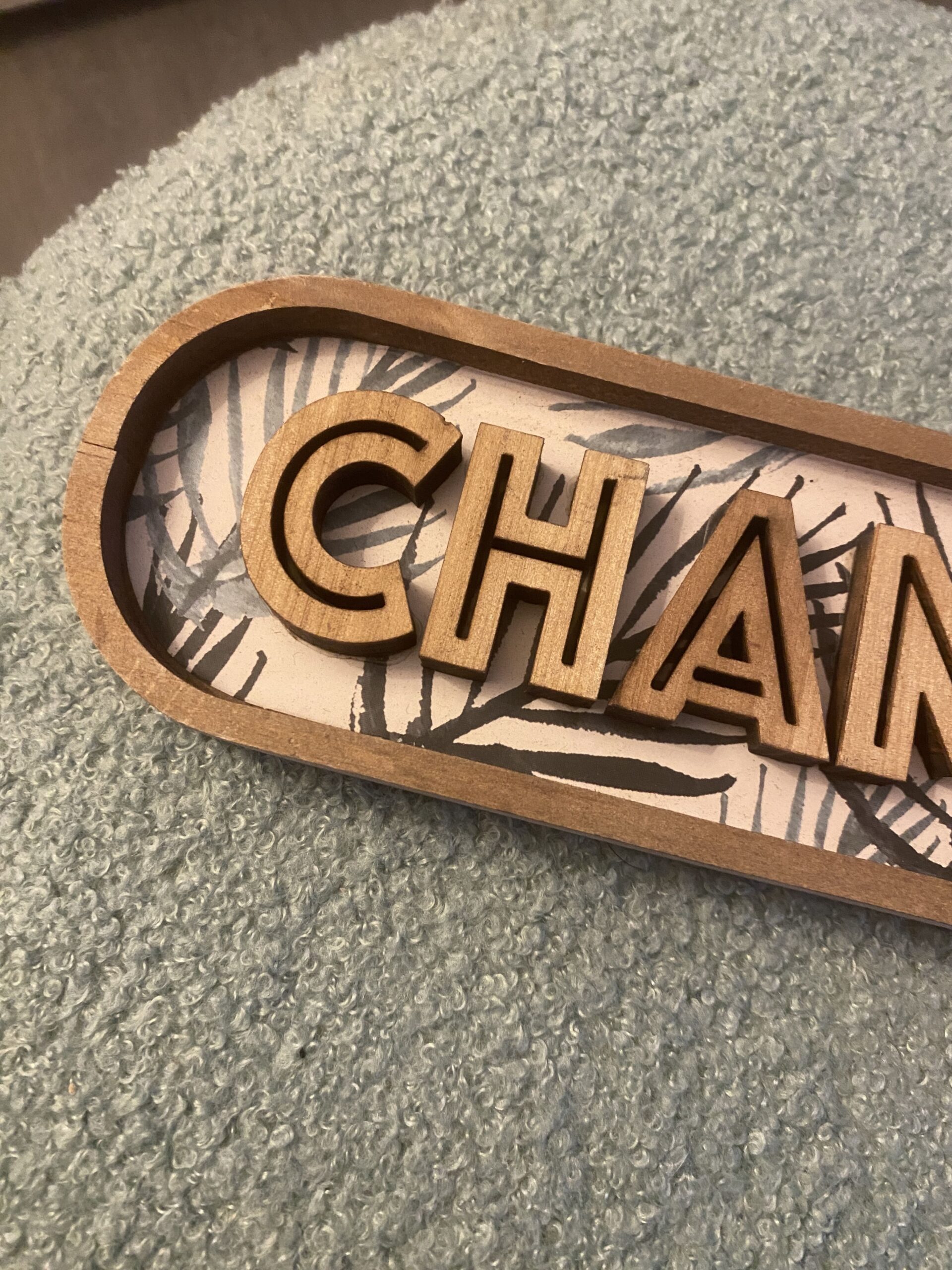 Plaque décorative pour porte "Chambre" Atmosphera "Ali", en bois et métal, gravure en relief – Image 5