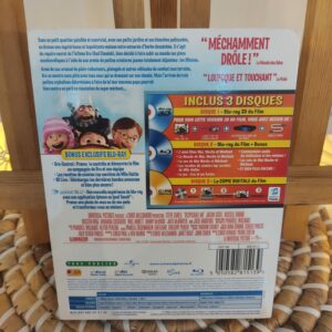 Blu-ray-Moi-Moche-et-Méchant-Despicable-Me-3D-Blu-ray-Copie-digitale-Edition-Combo (2)