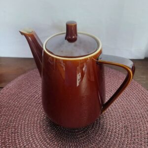 Cafetière-verseuse-vintage-en-céramique-marron-Villeroy-&-Boch-made-in-Luxembourg-années-1960-1970 (2)